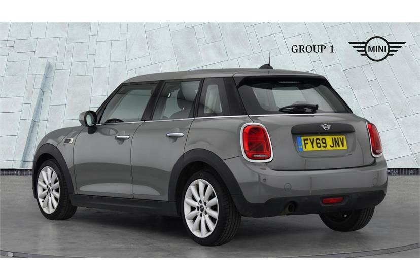 Mini Hatch 1.5 One Classic II Comfortnav Pack FY69JNV Grey #2