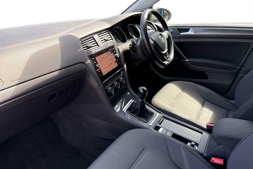 Volkswagen Golf 1.5 Tsi Evo Match Edition MA20DXH Silver #2