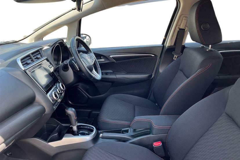 Honda Jazz 1.5 I-vtec Sport Cvt Silver #2