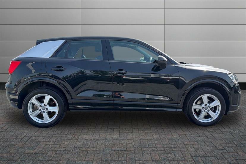 Audi Q2 35 Tfsi Sport S Tronic KE19AWW Black #4