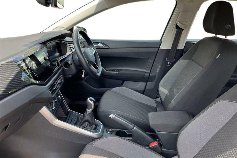 Volkswagen Polo 1.0 Tsi Life AJ24NWW White #2