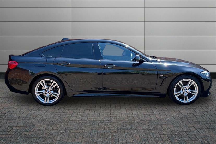 BMW 4 Series 420D 190 M Sport Professional Media Black #4
