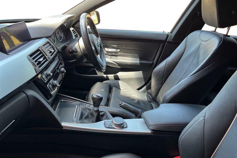 BMW 4 Series 420D 190 M Sport Professional Media Black #2