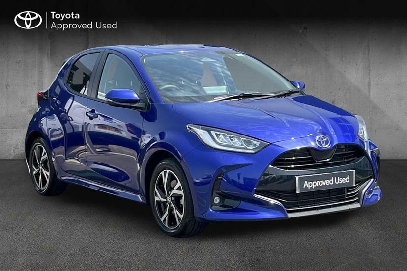 Toyota Yaris 1.5 Hybrid Design Cvt Blue