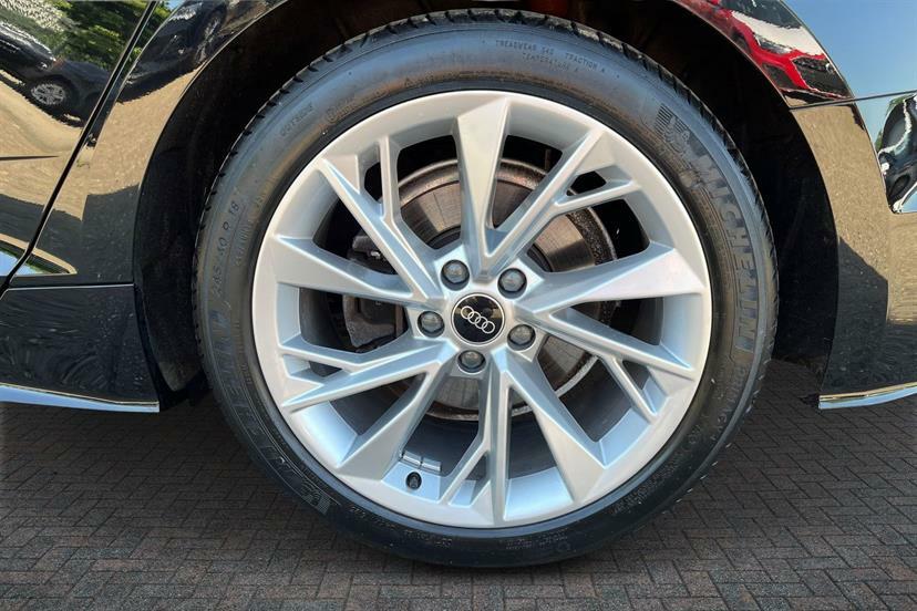 Audi A5 35 Tfsi Sport S Tronic AV24JXP Black #5