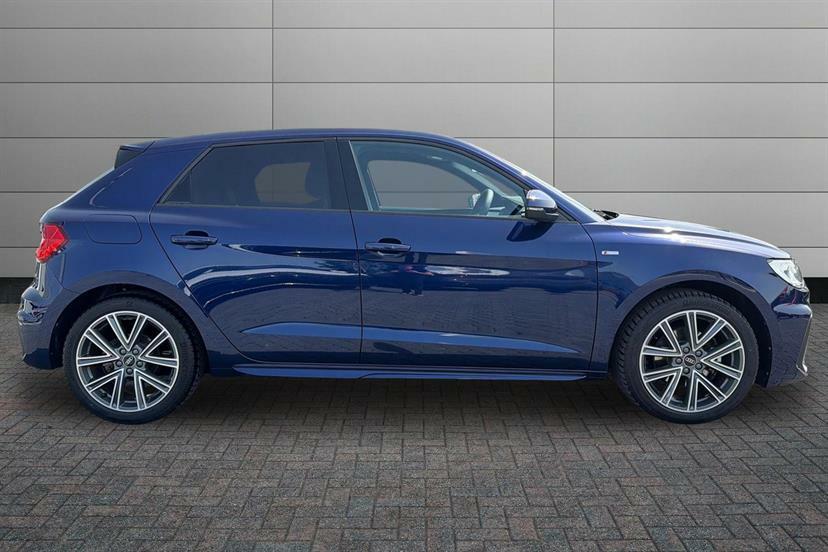 Audi A1 35 Tfsi S Line S Tronic KU75ZVH Blue #4