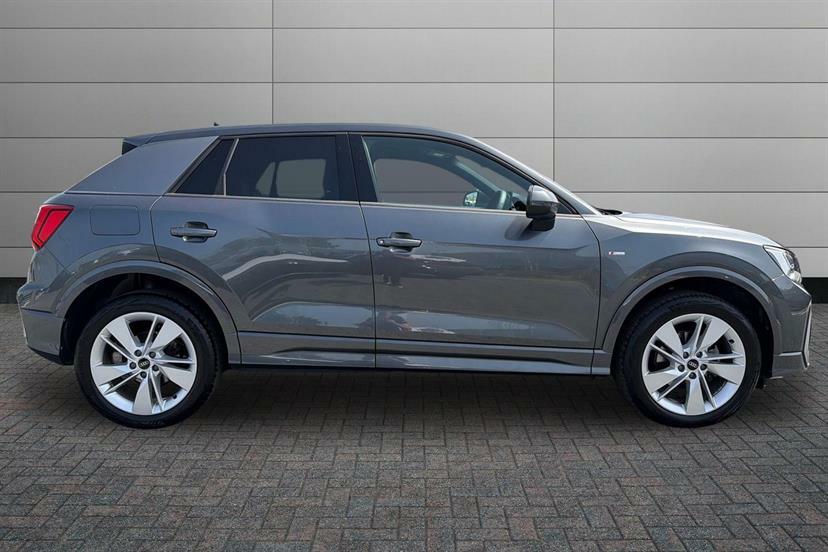 Audi Q2 35 Tfsi S Line S Tronic KJ25BDZ Grey #4