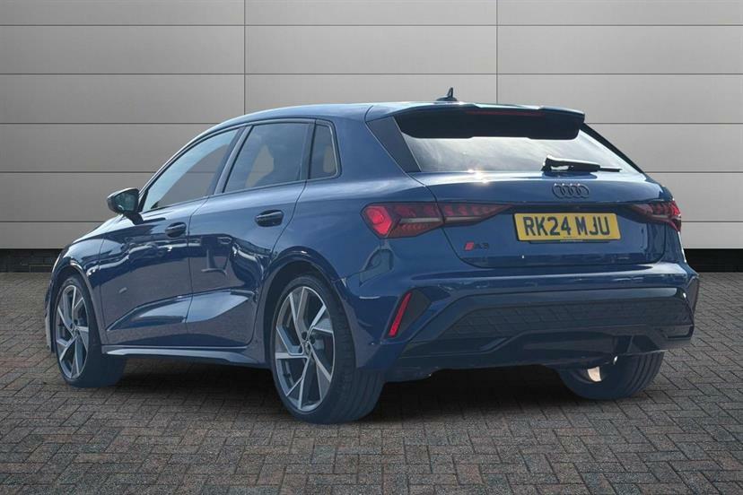 Audi A3 35 Tfsi Black Edition S Tronic Tech Pack RK24MJU Blue #3
