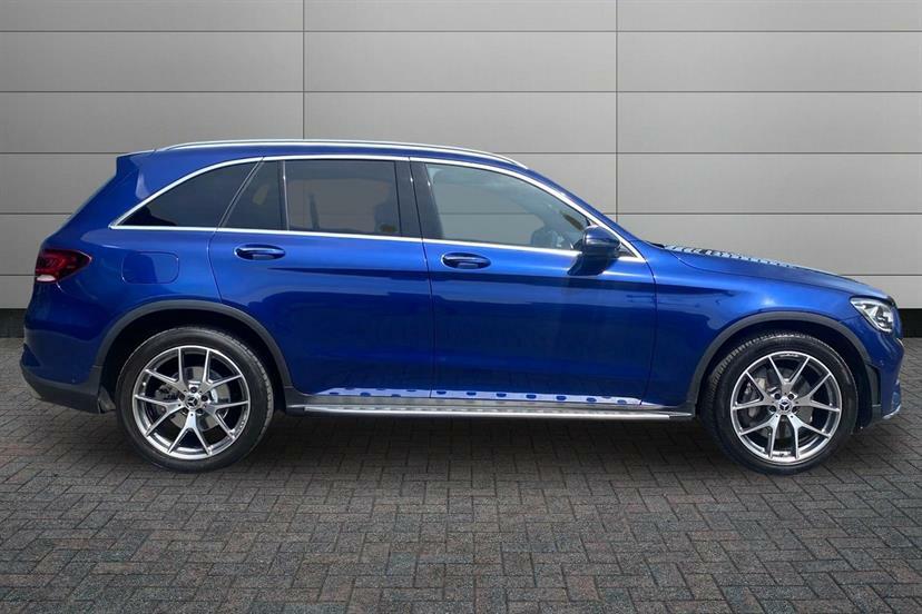 Mercedes-Benz GLC Class 300 4Matic Amg Line Premium Plus 9G-tronic Blue #3
