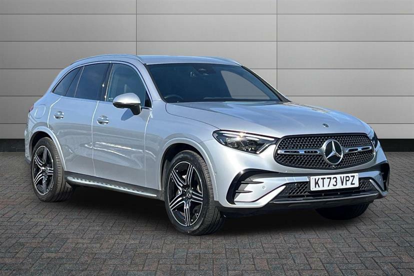 Mercedes-Benz GLC Class 300 4Matic Amg Line Premium 9G-tronic Silver