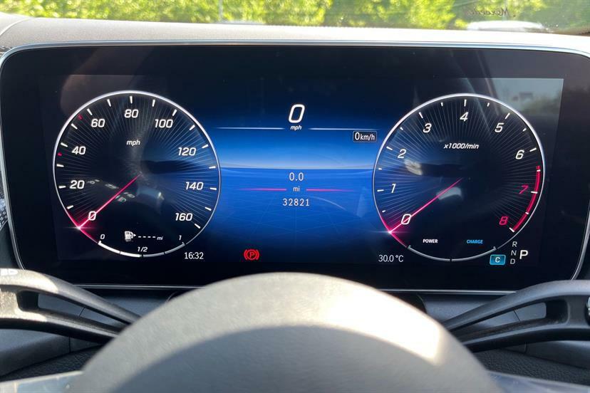 Mercedes-Benz GLC Class 300 4Matic Amg Line Premium 9G-tronic KT73VPZ Silver #6