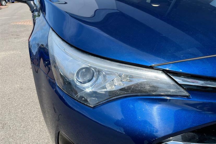 Toyota Avensis 2.0D Business Edition Silver #41