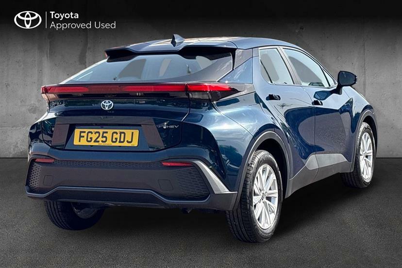 Toyota C-Hr 1.8 Hybrid Icon Cvt FG25GDJ  #2