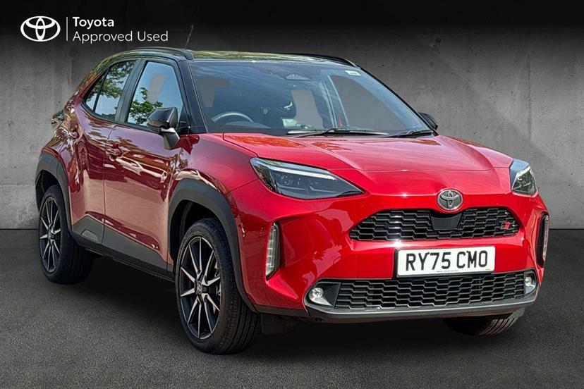 Toyota Yaris Cross 1.5 Hybrid 130 Gr Sport Cvt Black