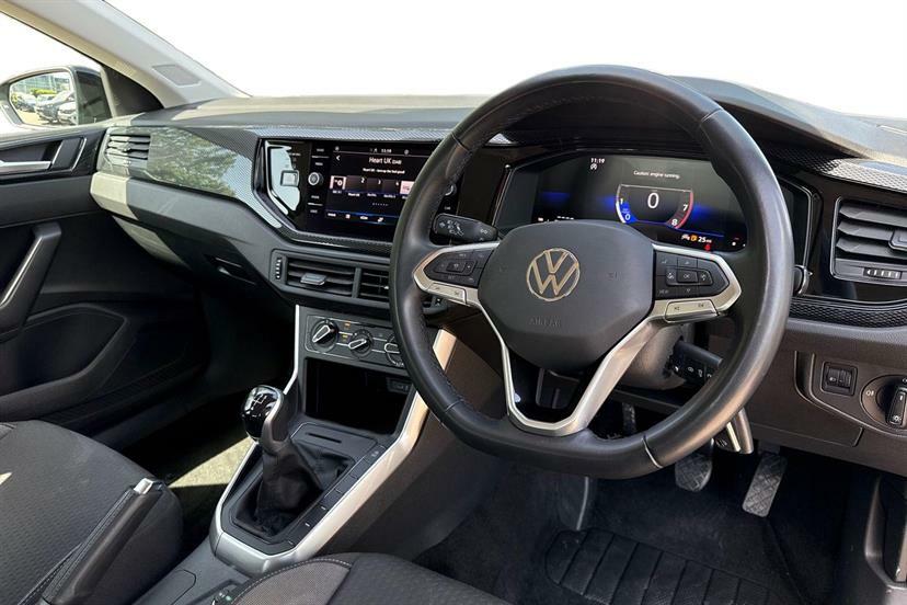 Volkswagen Polo 1.0 Tsi Life MJ24TGE Black #6