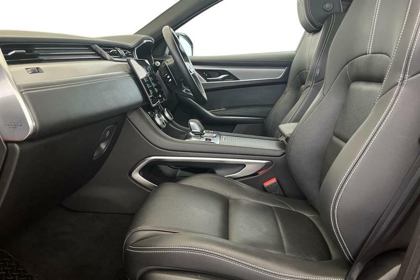 Jaguar F-Pace 2.0 D200 R-dynamic Se Black Awd KW23SVG Red #3
