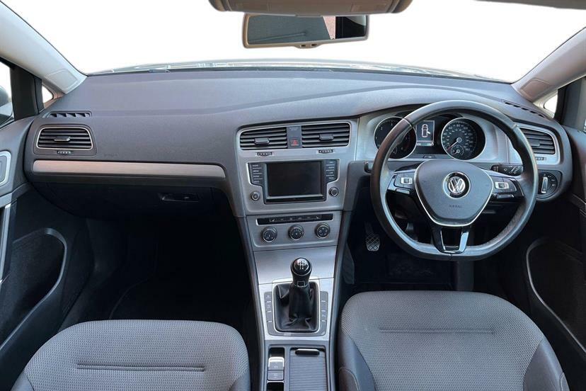 Volkswagen Golf 1.6 Tdi 110 Match Edition Silver #6