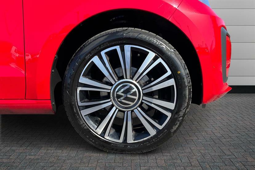 Volkswagen Up 1.0 65Ps Black Edition EA21URD Red #5