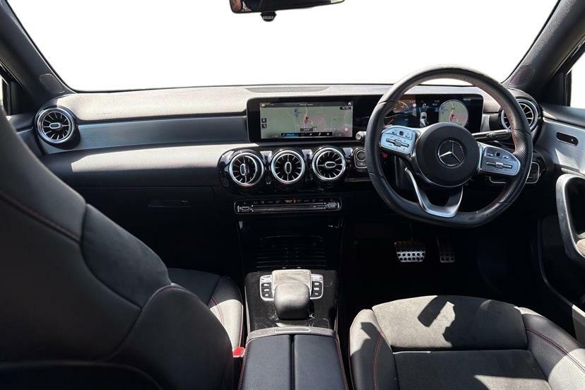 Mercedes-Benz A Class A200 Amg Line Premium AE68TNV Black #6