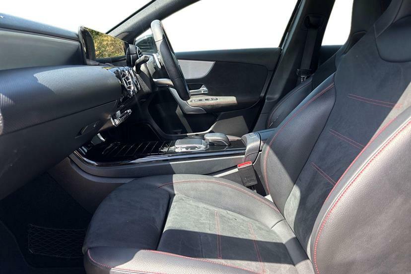 Mercedes-Benz A Class A200 Amg Line Premium AE68TNV Black #2