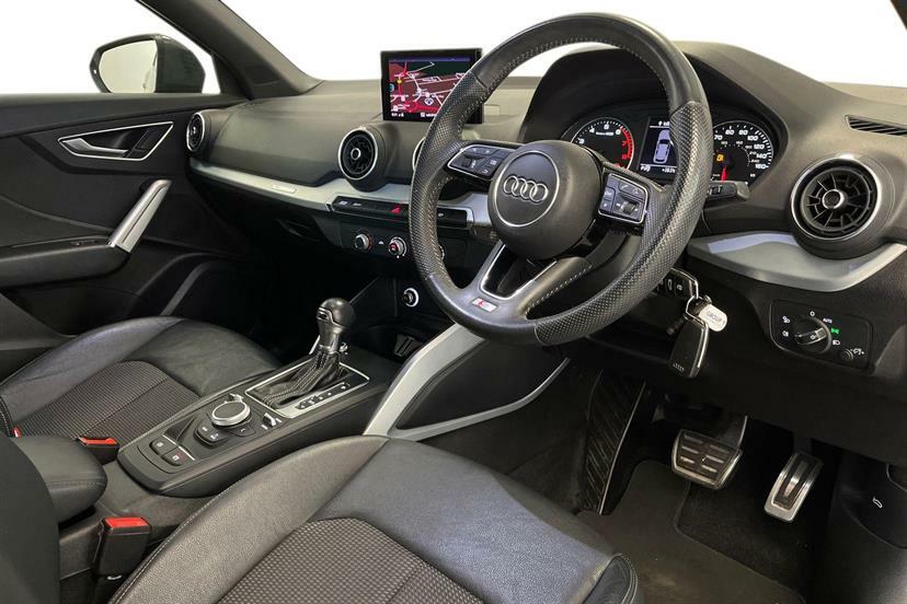 Audi Q2 35 Tfsi S Line S Tronic EK69SVN Grey #6