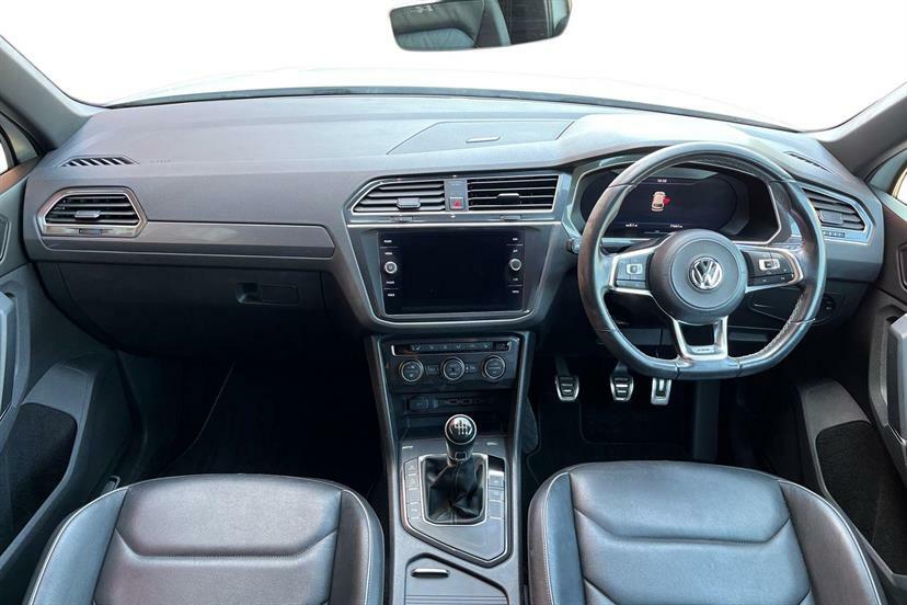 Volkswagen Tiguan 2.0 Tdi 150 R-line KL18OPV White #6
