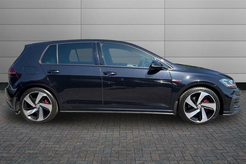 Volkswagen Golf 2.0 Tsi Gti MV18XVN Black #4