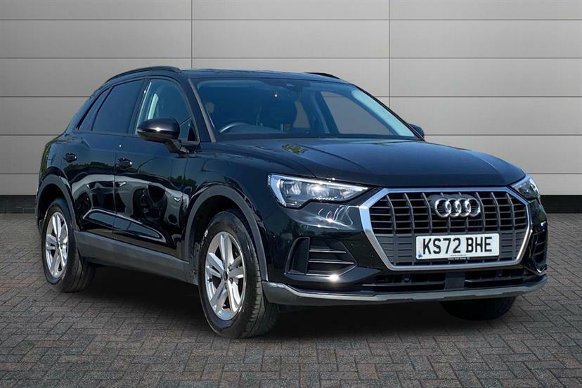 Audi Q3 35 Tfsi Technik Black