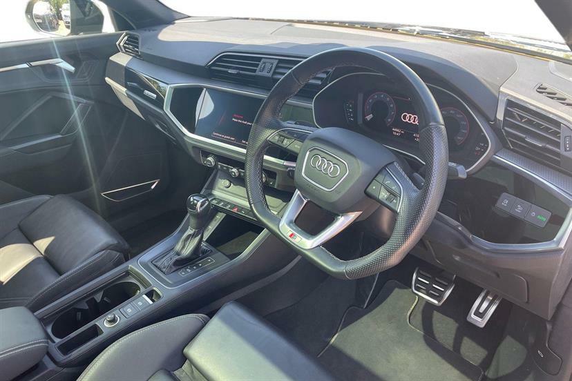Audi Q3 40 Tfsi Quattro Black Edition S Tronic Cs RE21YMD Black #6