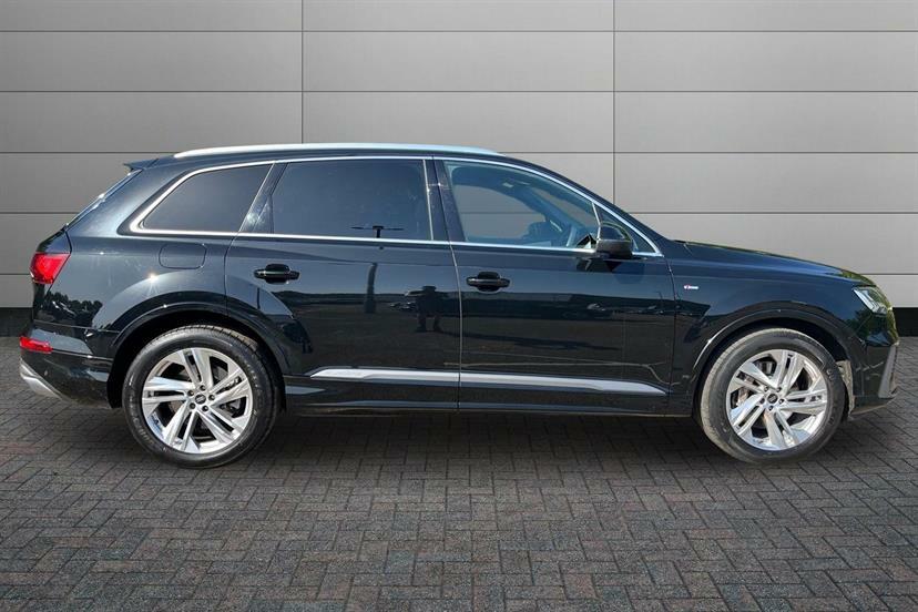 Audi Q7 50 Tdi Quattro S Line Tiptronic Cs Pack AP23KUV Black #4