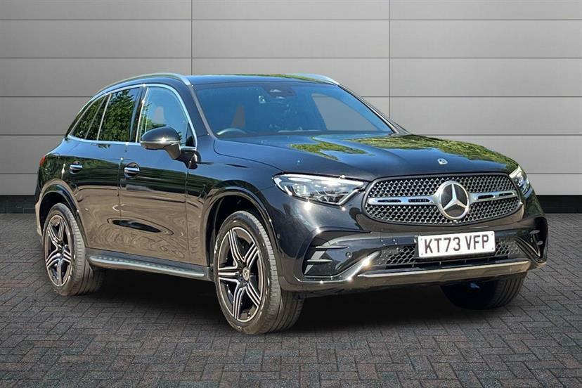 Mercedes-Benz GLC Class 300E 4Matic Amg Line Premium 9G-tronic Black