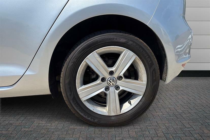Volkswagen Golf 1.6 Tdi 105 Match Dsg LM15FWN Silver #5