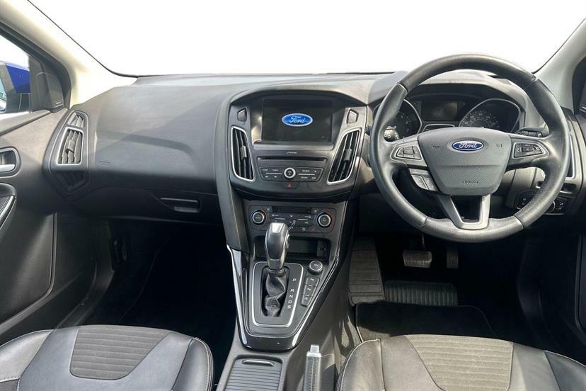 Ford Focus 1.5 Ecoboost 182 Titanium X Blue #6