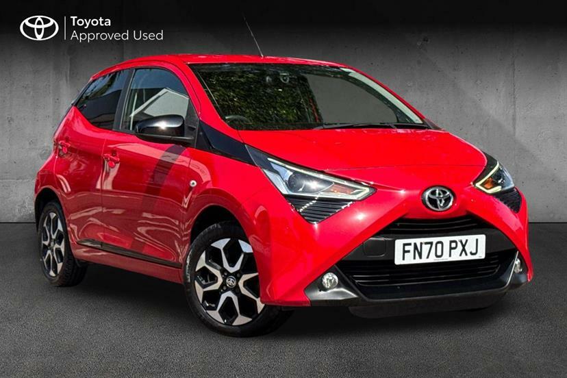 Toyota Aygo 1.0 Vvt-i X-trend Tss Red