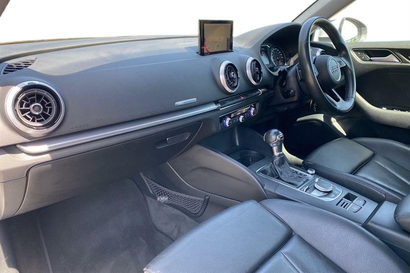 Audi A3 30 Tfsi 116 Sport S Tronic LM68KZV White #2