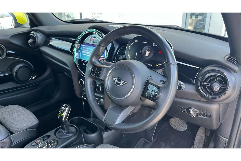 Mini Hatch 135Kw Cooper S Level 2 33Kwh AP72CWR Black #6