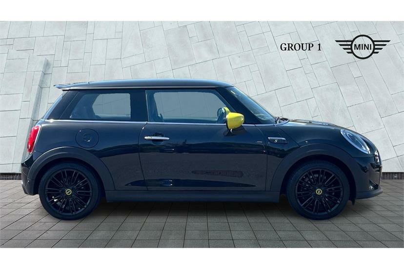 Mini Hatch 135Kw Cooper S Level 2 33Kwh AP72CWR Black #3