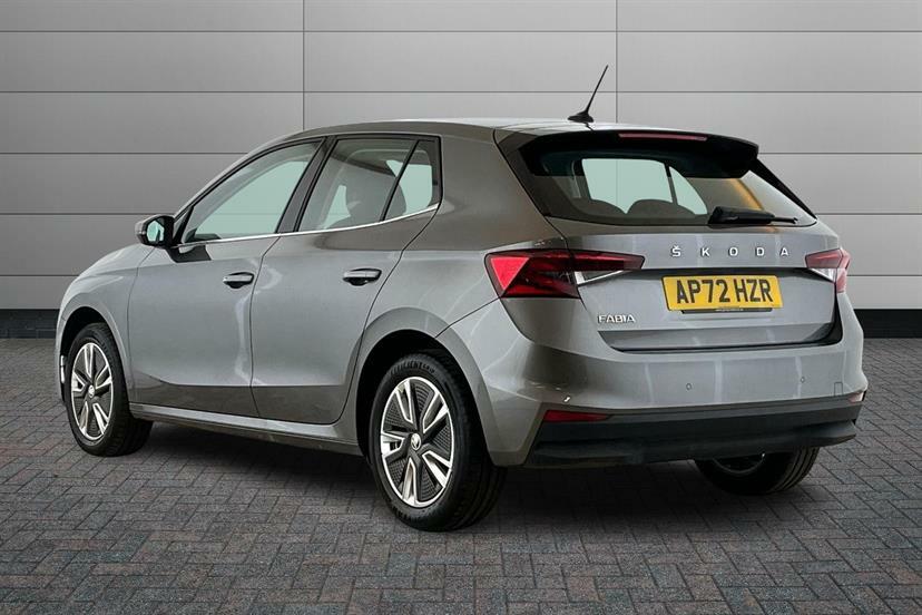 Skoda Fabia 1.0 Tsi 110 Se L AP72HZR Grey #3