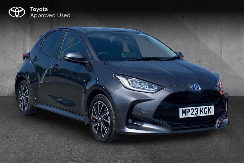 Toyota Yaris 1.5 Hybrid Design Cvt Grey