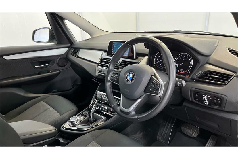 BMW 2 Series 218I 136 Se Step YG71OXK White #6