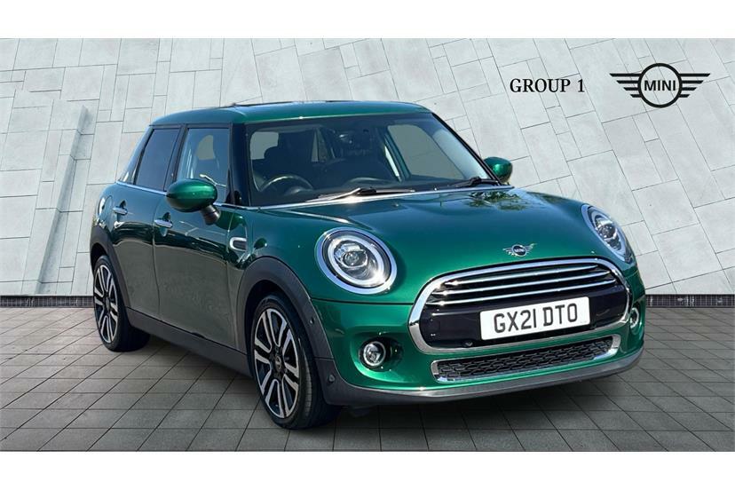 Mini Hatch 1.5 Cooper Exclusive II Comfortnav Pck Green