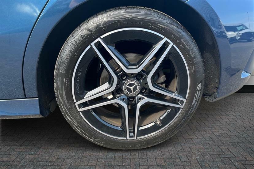 Mercedes-Benz A Class A180 Amg Line Executive AE72NLC Blue #4