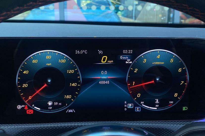 Mercedes-Benz A Class A180 Amg Line Executive KP23LLX White #6