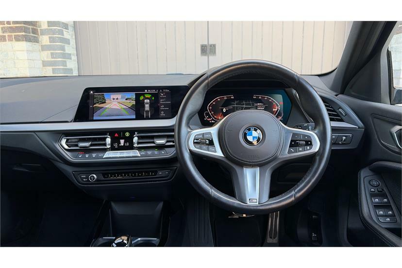 BMW 1 Series 118I 136 M Sport Step RJ71OTM White #5