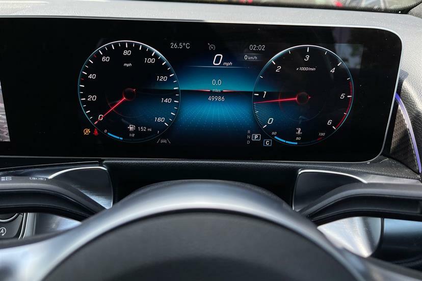 Mercedes-Benz GLB Class 220D 4Matic Amg Line Prem 8G-tron 5 Seat KW20DFC White #6