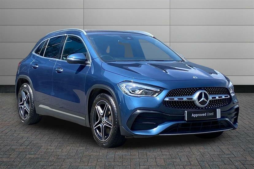 Mercedes-Benz GLA Class 200 Amg Line Premium Blue