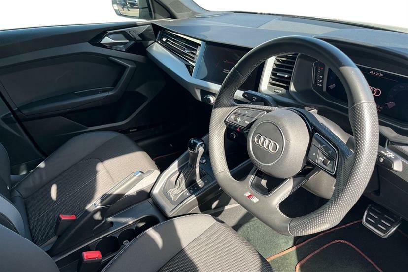 Audi A1 35 Tfsi Black Edition S Tronic AO74XHX Grey #6
