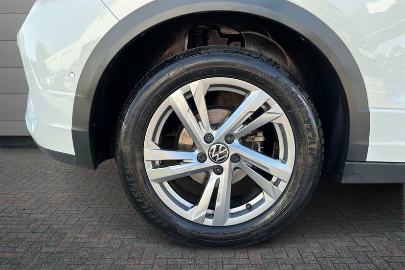 Volkswagen T-Roc 1.5 Tsi R-line Dsg White #5
