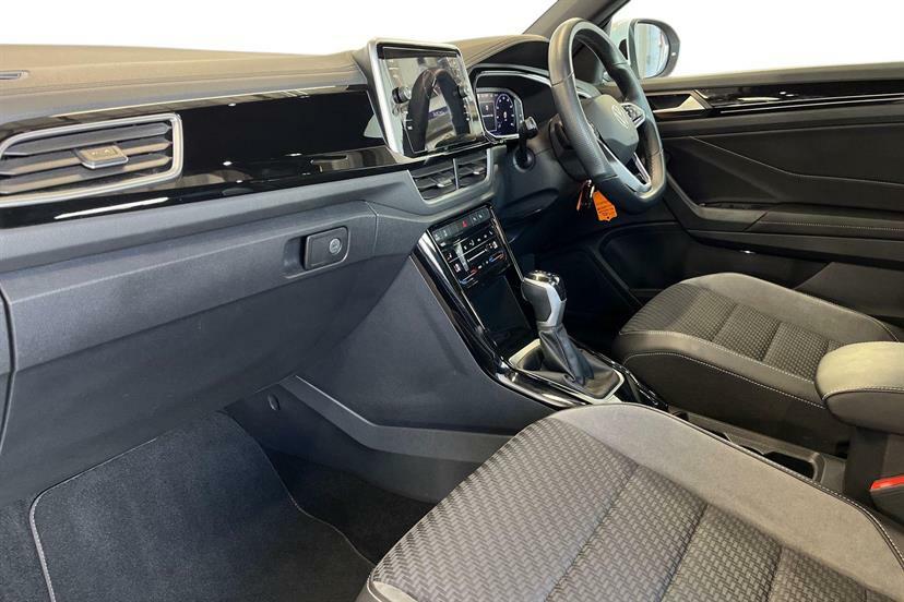 Volkswagen T-Roc 1.5 Tsi R-line Dsg White #2