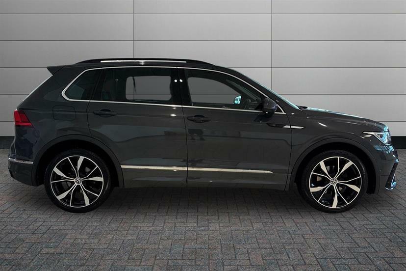 Volkswagen Tiguan 1.5 Tsi 150 R-line Dsg EA23HLE Grey #4